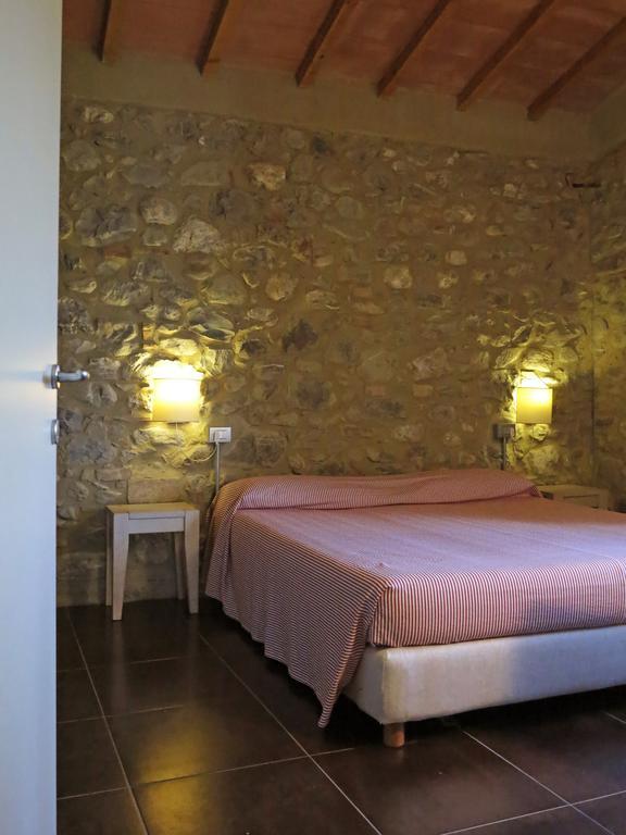 Poderi Firenze Pensionat Cinigiano Eksteriør billede